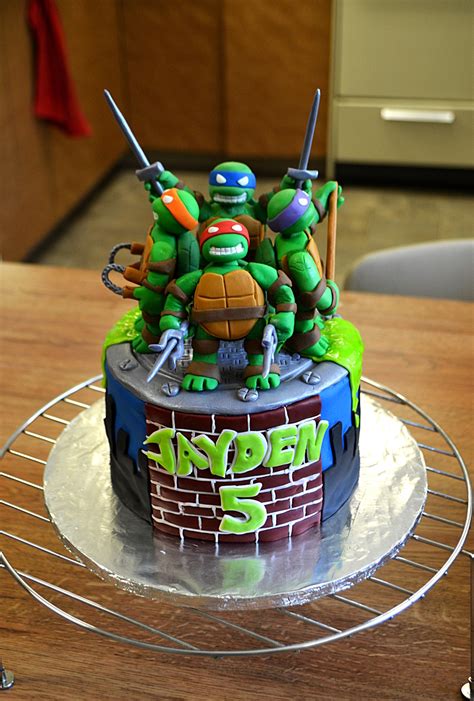 Check out our teenage mutant ninja turtles cake topper selection for the very best in unique or custom, handmade pieces from our cake toppers shops.